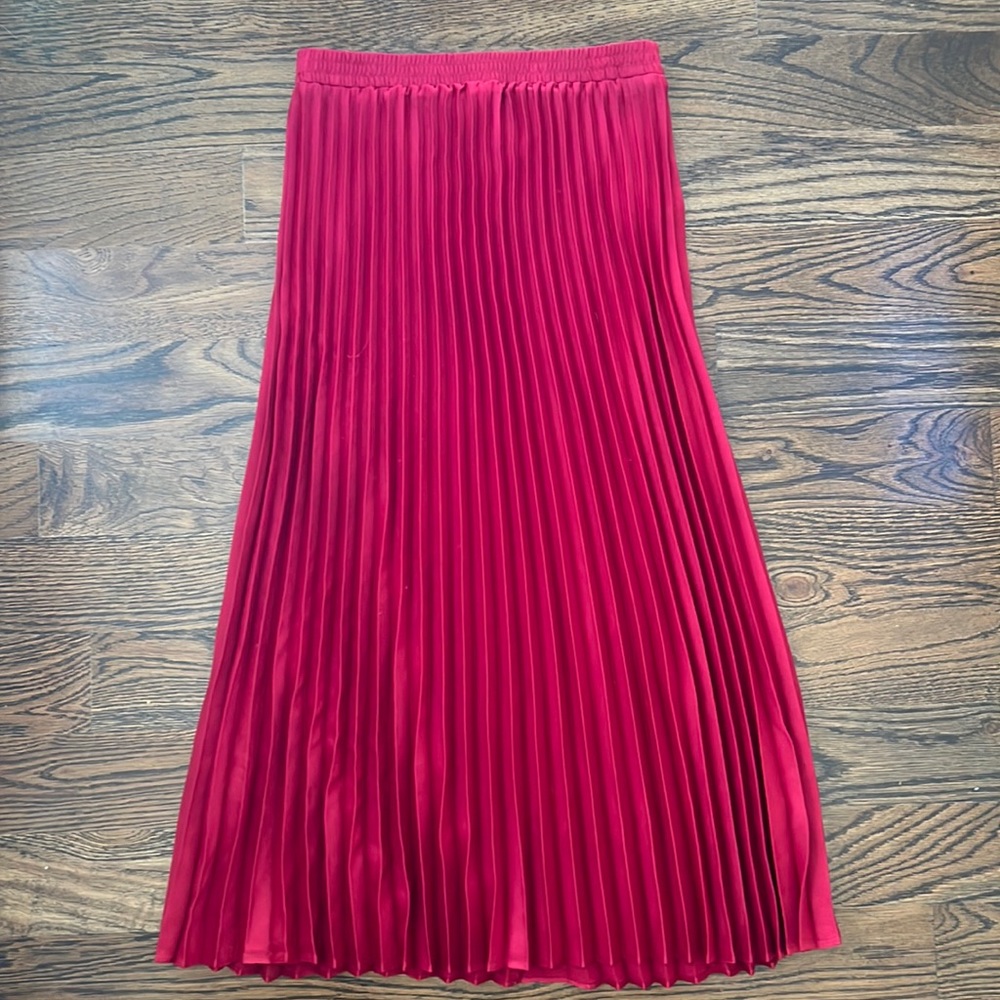 A New Day Pleated Skirt Size X-Small